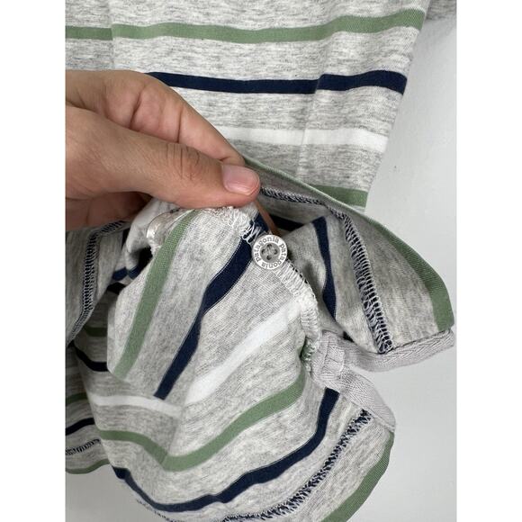 Patagonia Men’s Small Polo Shirt Striped Collar Gray Casual Hiking Outdoor - Picture 4 of 8